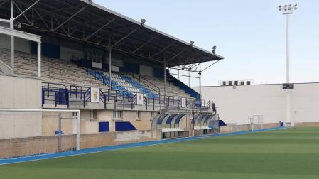 Las gradas del estadio de Merkatondoa quedarán finalmente desiertas.