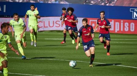 Imágenes más destacadas del encuentro correspondiente a la Jornada 34 de LaLiga Santander disputado en el estadio de El Sadar.