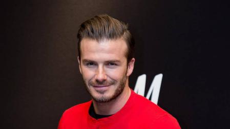 ​David Beckham es el hombre vivo más sexy del año