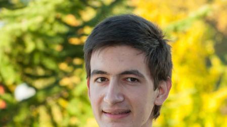 Un alumno de la UN, único español en un programa del American Enterprise Institute