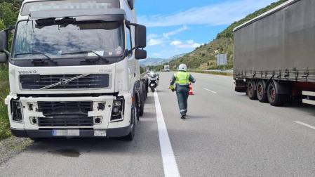 En el incidente se han visto implicados un camión y un vehículo de mantenimiento.