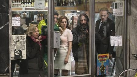 Un fotograma de 'El Bar', de Álex de la Iglesia