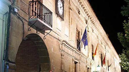 Fitero cierra "cuartos", sociedades y parques y suspende los actos culturales