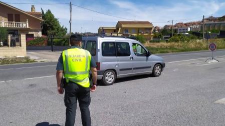 Detenido tras esquivar a la Guardia Civil en un control, donde casi atropella a un agente