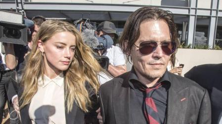 Pena leve para mujer de Johnny Depp por la entrada ilegal de perros en Australia