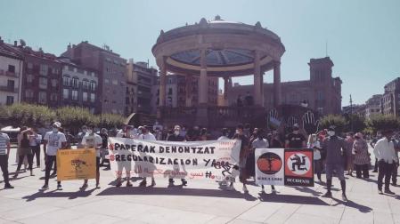 Una concentración exige en Pamplona regularización de inmigrantes