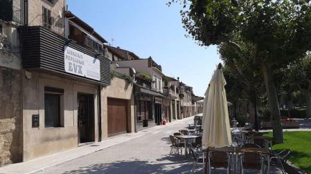 Puente la Reina lanza una campaña de bonos de apoyo al comercio local