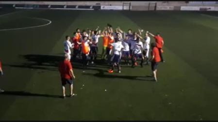 Vídeo con la celebración de la UD Mutilvera tras subir a Segunda B (II)
