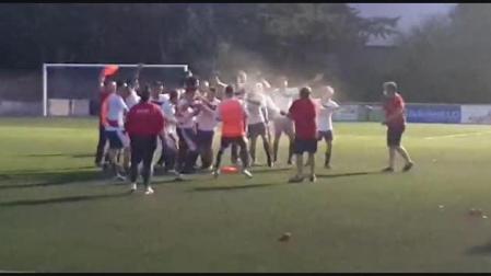 Vídeo con la celebración de la UD Mutilvera tras subir a Segunda B