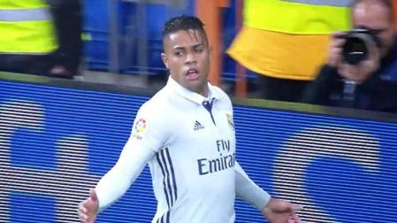 Mariano regresa al Real Madrid por 21 millones y firma para cinco años