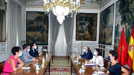 Navarra y el Estado se comprometen a seguir trabajando en las transferencias