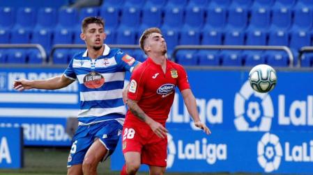 El Dépor regala al Elche el playoff tras remontar al final del encuentro