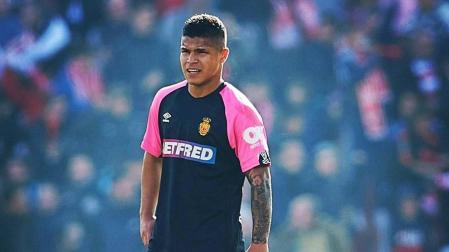 Osasuna, cinco equipos más y una decisión para el 'Cucho' Hernández