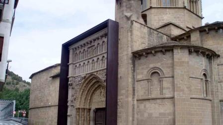 Santa María la Real, del románico al gótico