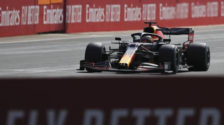 Verstappen silencia a los McLaren y Sainz vuelve a quedar fuera de los puntos
