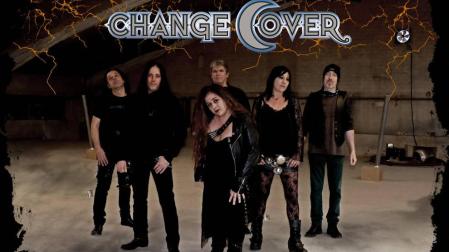 Imagen promocional de la banda Change Cover.