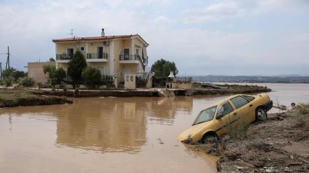 El temporal sobre la isla griega de Eubea deja siete muertos y un desaparecido