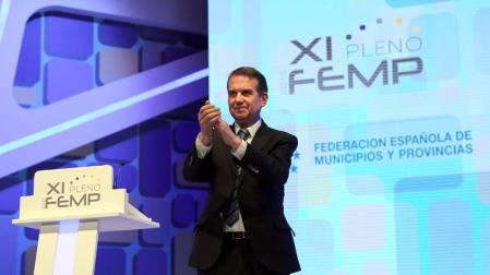 ​El socialista Abel Caballero, elegido presidente de la FEMP