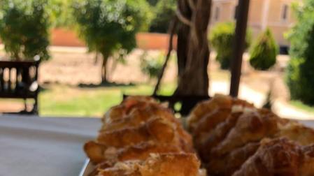 Canapé con mahonesa de txaka