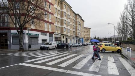 El peligro de que el efecto frontera por la zona azul se traslade a la Txantrea