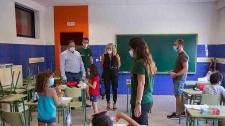 419 plazas cubiertas en los campamentos urbanos municipales
