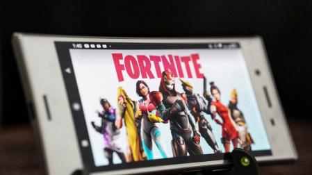 El creador de 'Fortnite' demanda a Apple y Google por retirar la aplicación de sus tiendas