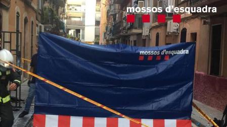 Tres muertos y un herido grave en un incendio en el barrio de Barceloneta
