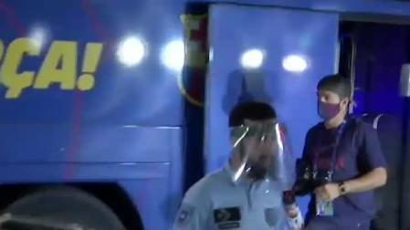 Vídeo: Abucheos a los jugadores del Barça tras la goleada recibida en Champions