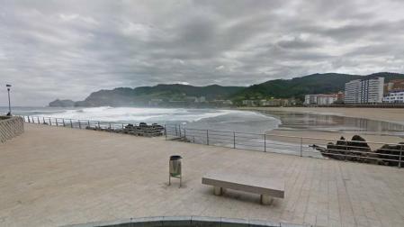 Fallece ahogado un vecino de Bilbao de 51 años en la Playa de Bakio