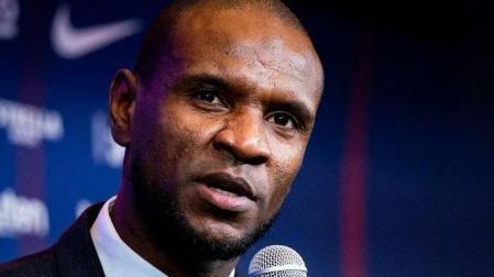 El Barcelona rescinde el contrato de Abidal como secretario técnico