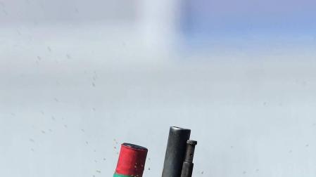 La segunda jornada del campeonato navarro absoluto de atletismo se disputó este domingoen las pistas de Larrabide. Las diferentes pruebas tuvieron que disputarse a puerta cerrada debido a las medidas de seguridad por la pandemia del coronavirus. Con esta jornada se ha puesto fin al campeonato navarro absoluto de atletismo.