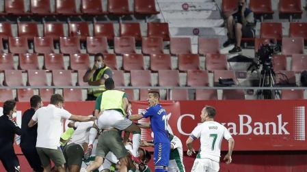 El Elche de Nino asciende a Primera con un gol en el descuento