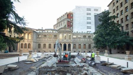 Comienzan los trabajos de restauración del jardín del Palacio de Navarra