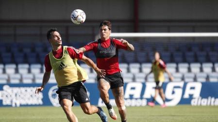 Juan Villar, Gallego y Adrián, goleadores en el partidillo de Tajonar