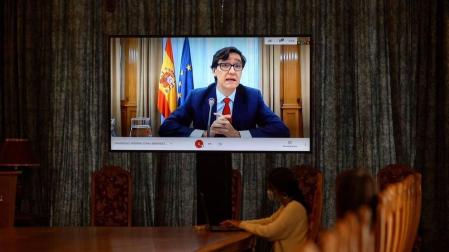 Illa: "Si todo va bien, las primeras dosis de vacuna llegarán a finales de año"