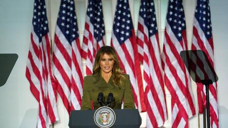 Melania Trump cree que "EE UU necesita más que nunca" el liderazgo de su marido
