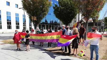 I-E y el PCE piden reabrir la causa judicial contra Juan Carlos I