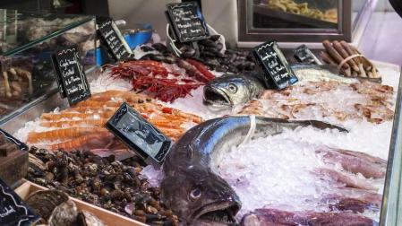 Sorprendida tras intentar robar percebes de una tienda en Tudela