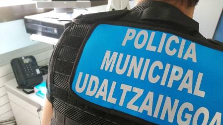 Dos detenidos tras hospedarse en un hotel y robar en varias dependencias