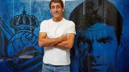 La Real Sociedad renueva a Mikel Oyarzabal hasta 2024