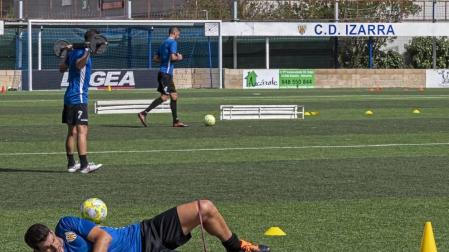 El Izarra comienza a trabajar en dos grupos