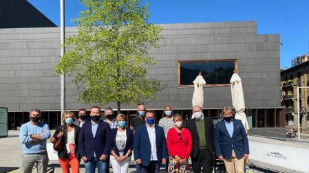 La hostelería y las discotecas de Navarra piden "un plan integral de rescate"