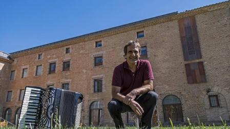 Ángel Luquin: “Debemos intentar situarnos por encima de los 250 alumnos”