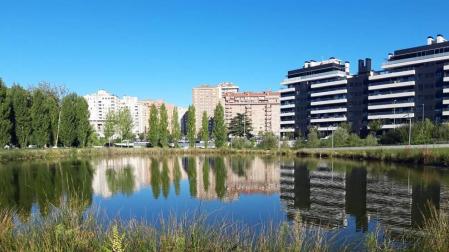 Un géiser que no emana en el parque del Orfeón