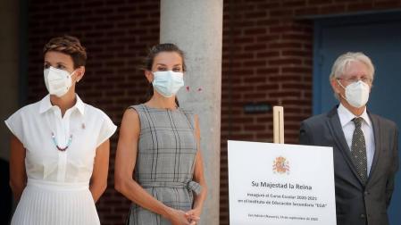 La reina Letizia inaugura el curso escolar en Milagro y San Adrián