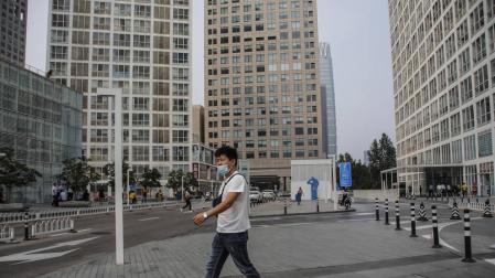 China logra 30 días sin contagios locales, aunque suma 8 casos "importados"
