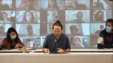 Iglesias marca distancias con el PSOE por la monarquía