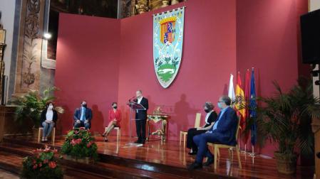 El fotógrafo navarro ha recogido el galardón en una ceremonia celebrada en Olite.