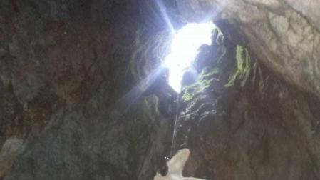 Rescatada una ternera caída en la sima del monte Dulantz