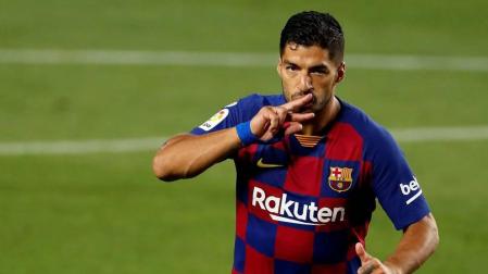 Luis Suárez celebra el único gol del partido.